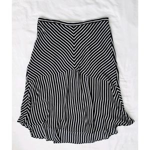 Banana Republic navy white chiffon tier midi skirt